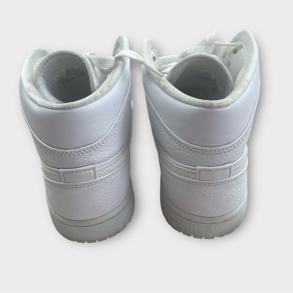 Nike Air Jordan 1 Mid Triple White Men’s Size 9.5 Sneakers - Picture 6 of 9